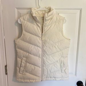 Cream Lands’ End puffer vest